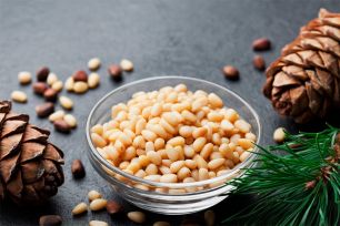 Кедровые орешки и другая полезнятина и вкуснятина. УРОЖАЙ 2025 года